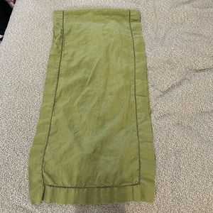 Pottery Barn Linen Table Runner 16 x 70 inches